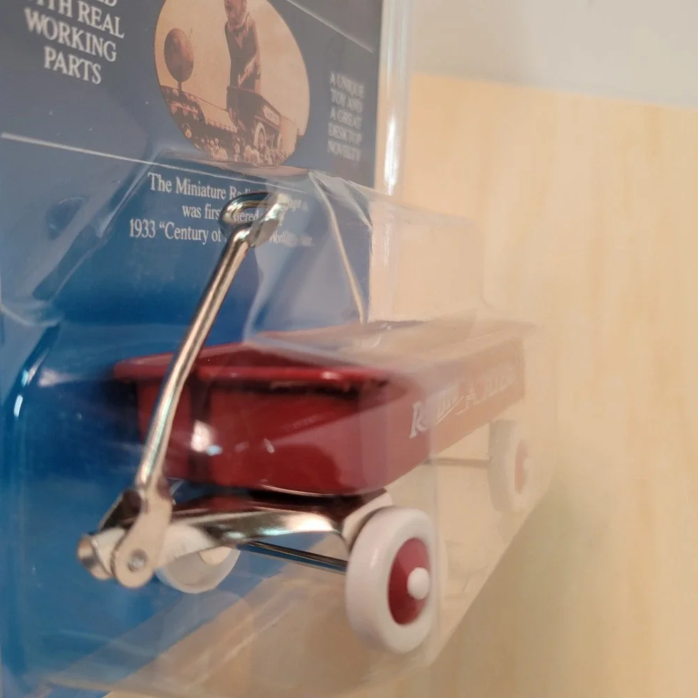 VINTAGE RADIO FLYER MINIATURE‎ WAGON PRECISION CRAFTED REAL WORKING PARTS TOY